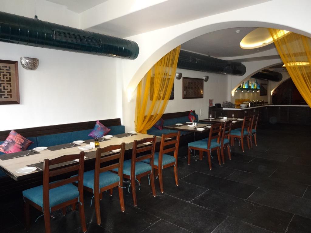 The Purple Leaf Hotels Χιντεραμπάντ Εξωτερικό φωτογραφία