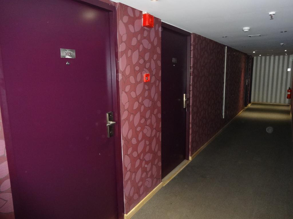 The Purple Leaf Hotels Χιντεραμπάντ Εξωτερικό φωτογραφία
